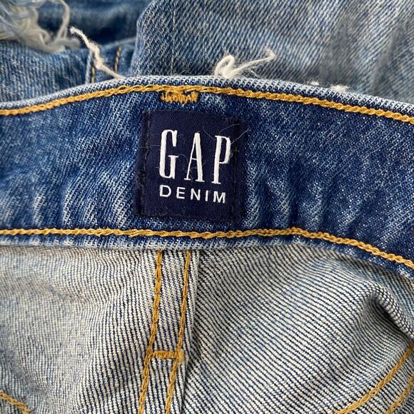 Gap Denim‎ Cheeky Short High Rise Medium Wash Cut Off Jeans Raw Hem Size 4/27 - Picture 6 of 8